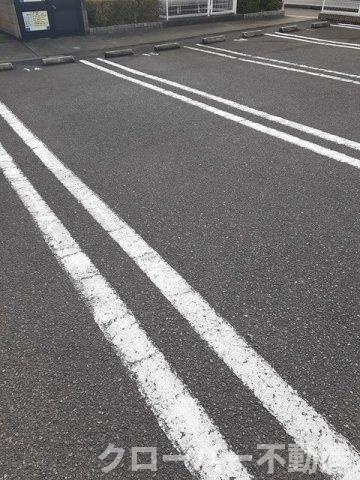 コズミック　Ｃの駐車場