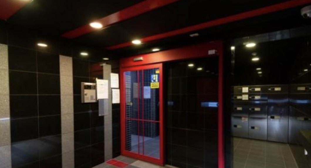ジュエル荻窪参番館のエントランス
