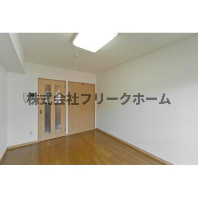 武蔵野市境２丁目の賃貸マンションの寝室