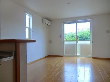 【内装】 | ロイヤル・ガーデン