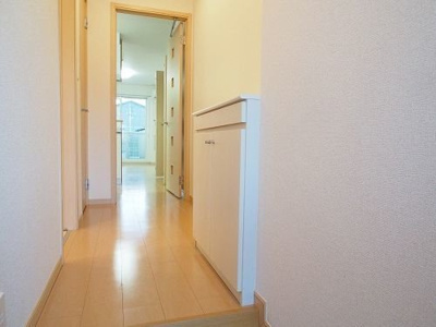 【玄関】 | ロイヤル・ガーデン