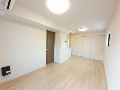 【居間・リビング】 | メゾン・カルムＡ