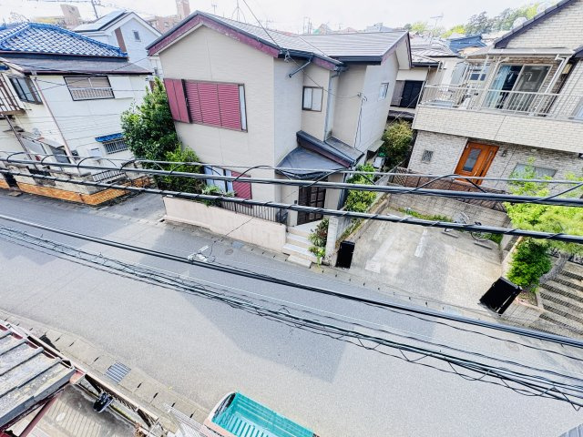 松戸市千駄堀新築戸建（千駄堀１期）の前面道路含む現地写真|寝室前バルコニーより道路側眺望