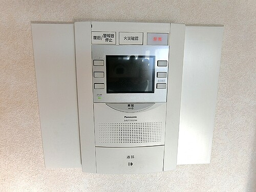 アーバンビュー皆実町のその他|TVモニタ付きインターホン　※内装工事前