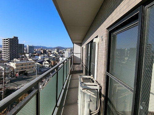 アーバンビュー皆実町のバルコニー|西向きバルコニー　※内装工事前