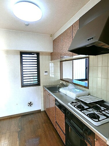 アーバンビュー皆実町のキッチン|システムキッチン　※内装工事前