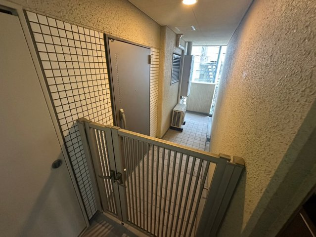 アーデンタワー北堀江のバルコニー