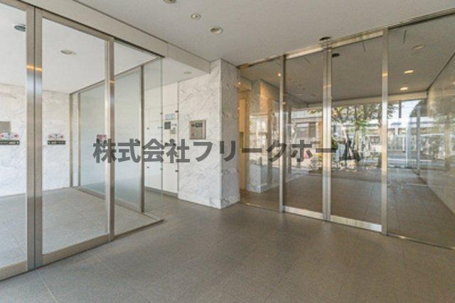 フィオレンテ小金井のエントランス