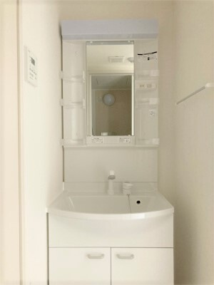 グレイス幕張Ⅱの独立洗面台|コンパクトで使いやすい洗面所