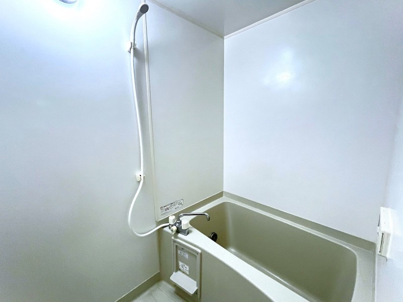 ビジョンハイツの浴室|ゆったり過ごせるお風呂です