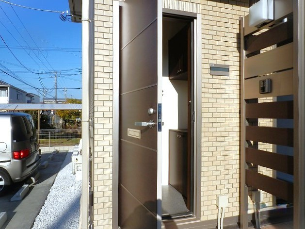 クレール千種の玄関|シンプルで使いやすい玄関です