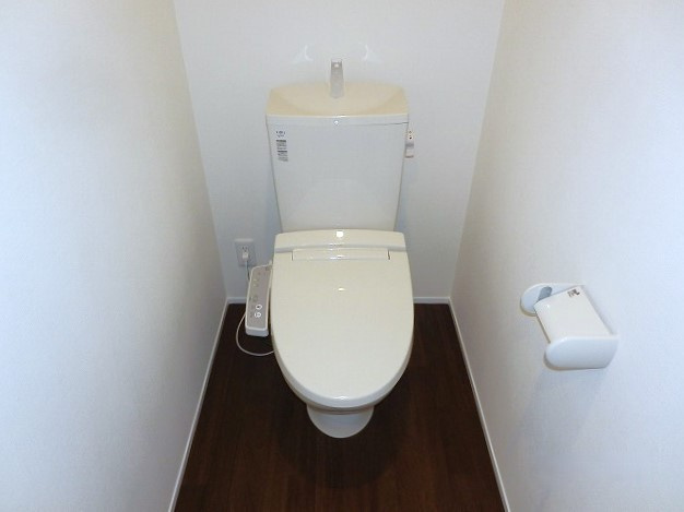 クレール千種のトイレ|コンパクトで使いやすいトイレです