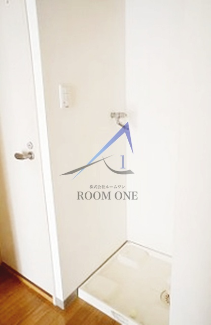 プレール日本橋壱番館の設備|洗濯機置き場です。