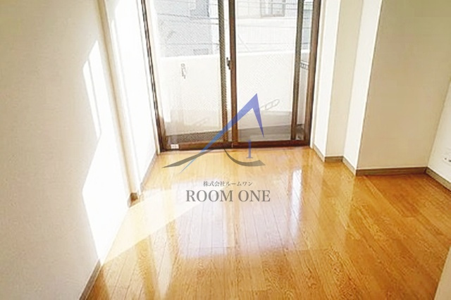 プレール日本橋壱番館の居間・リビング|洋室のお部屋です。