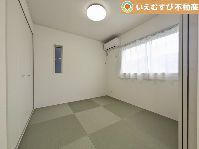 Cradle garden　行田市向町第2の和室|すぐ横になれる和室は、みんながほっと一息つける空間
ちょっとした休憩や来客時、お子様のお世話にも大活躍しそうですね♪