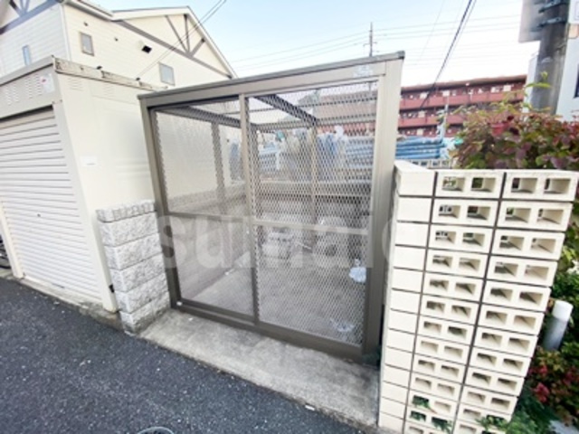 グリーンガーデンのその他共用部分|敷地内ゴミ置き場です☆