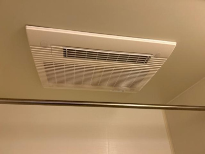 【その他】 | ルーエン・ハイム | 浴室乾燥機