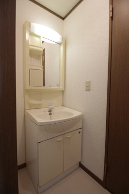 【トイレ】 | エッセンビル | 別室の写真です。