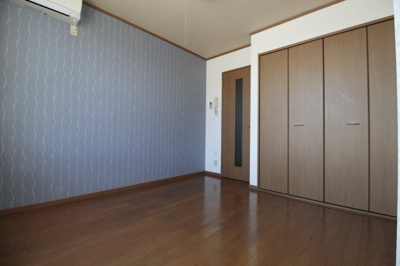 【洋室】 | エッセンビル | 別室の写真です。