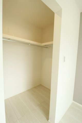 鴨部　【特別価格　８月末まで】新築戸建　⑧　（全2区画）　の収納|2F　南東の部屋　7.7帖