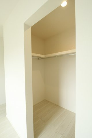 鴨部　【特別価格　８月末まで】新築戸建　⑧　（全2区画）　の収納|2F　南東の部屋　7.7帖