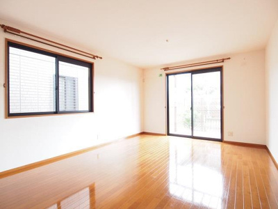 【居間・リビング】 | 荒井町千鳥３丁目戸建 | おしゃれな居間です