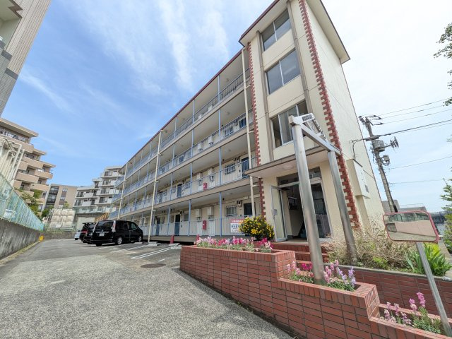 グリーンヒル藤が丘Ｄの駐車場