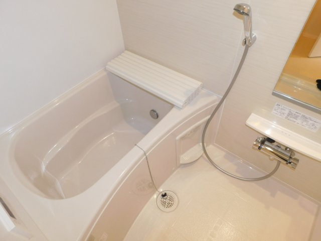 COCORO61113の浴室