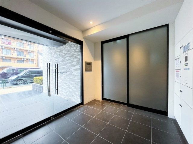 メイクスデザイン両国NORTHのロビー