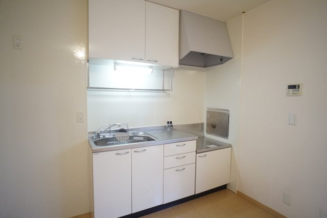 ラフィーネ松ヶ丘のキッチン