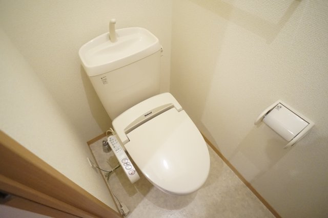 ラフィーネ松ヶ丘のトイレ