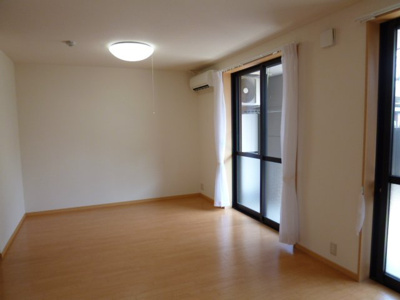 【居間・リビング】 | サンハイツⅡ | リビング