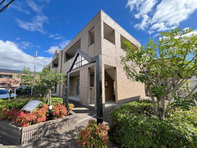 【外観】 | サンハイツⅡ | 外観写真（昼）