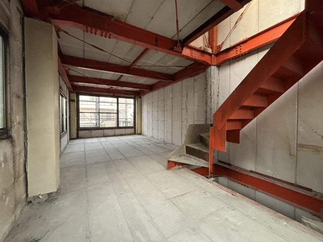 子安町1丁目ビルの内装|３階32.30㎡