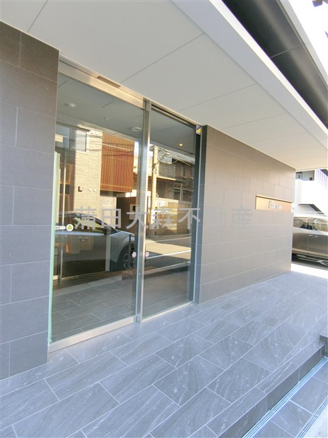 L'axe京急蒲田の外観