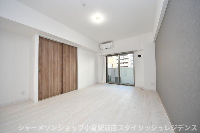 Mys Casetta Kokuraの居間・リビング