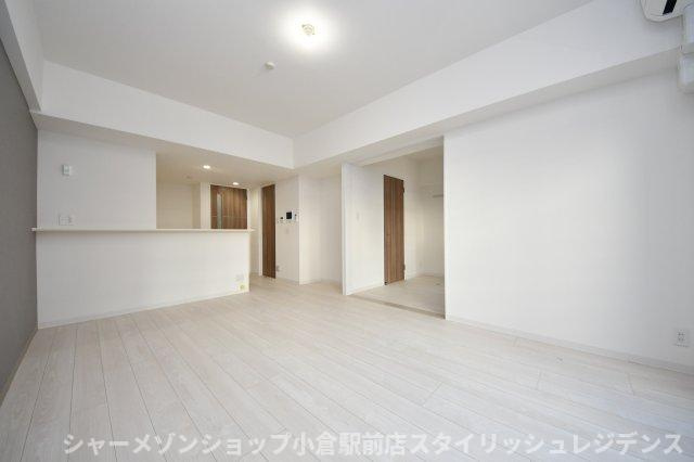 Mys Casetta Kokuraの居間・リビング