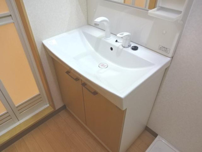 【洗面所】 | エクレセンス長野 | 洗髪洗面化粧台