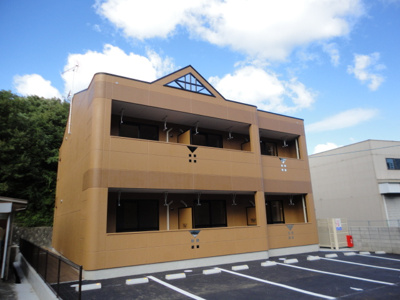 【外観】 | エクレセンス長野 | ◆◇◆大人気の入居時の費用負担0円プラン利用可能◆◇◆
〇現地待合わせOK　〇LINE対応可　〇他社物件持込ＯＫ
〇遠隔契約OK　〇お値引き喜んで♪皆様のお問合せをお待ちしています♪