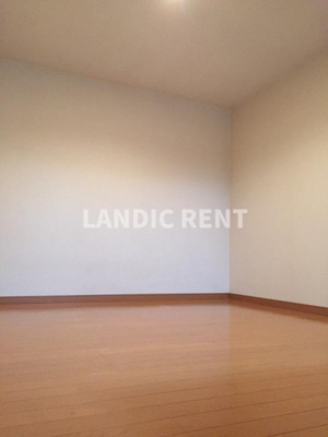 【内装】 | Y’s MONE