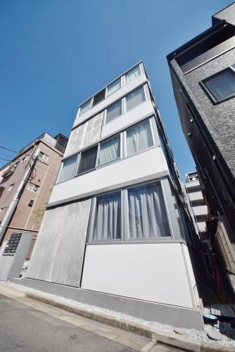 Ｍｏｎ－ｎａｋａ　Ａｐａｒｔｍｅｎｔ　Ｔｅｒｒａｃｅ