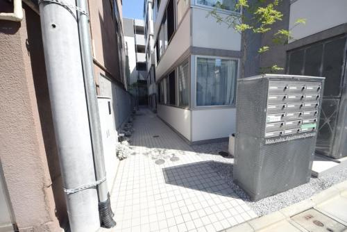 Ｍｏｎ－ｎａｋａ　Ａｐａｒｔｍｅｎｔ　Ｔｅｒｒａｃｅのエントランス