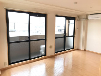 【寝室】 | サクラスクェア | 寝室