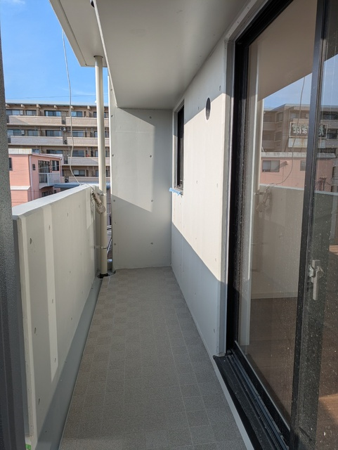 熊本市中央区保田窪１丁目の賃貸マンションのバルコニー