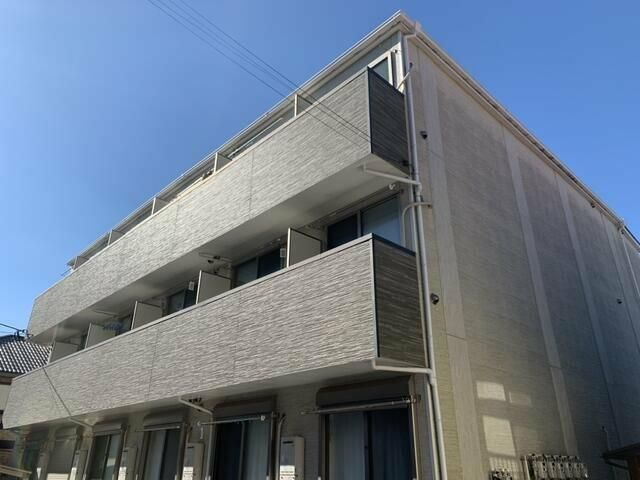 シェモア伊勢原の外観