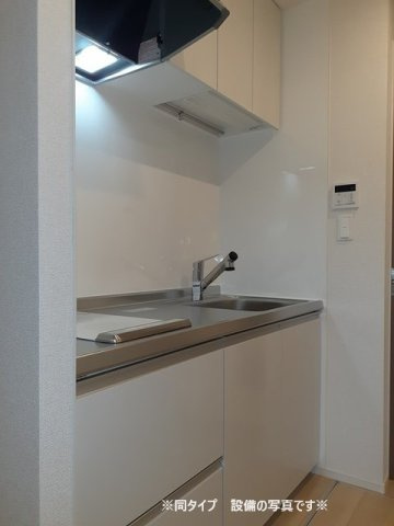 ヒカルサ　小牧田県イーストのキッチン