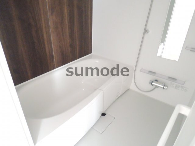 パインルーツⅠの浴室