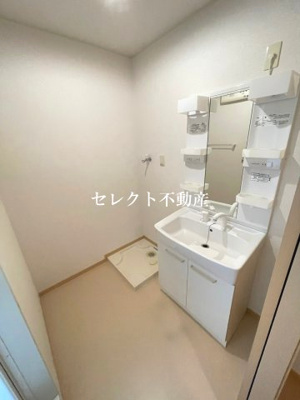 【洗面所】 | メゾンＫ・ＭⅠ | 脱衣スペースもあります