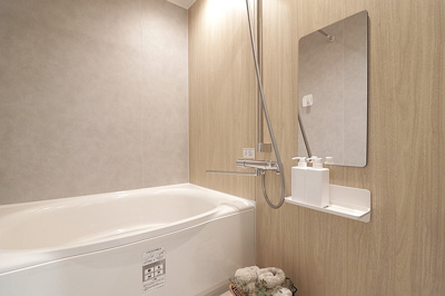 【浴室】 | ダイアパレス順慶町 | 浴室ユニットバス(浴室乾燥機付)新調いたしました♪