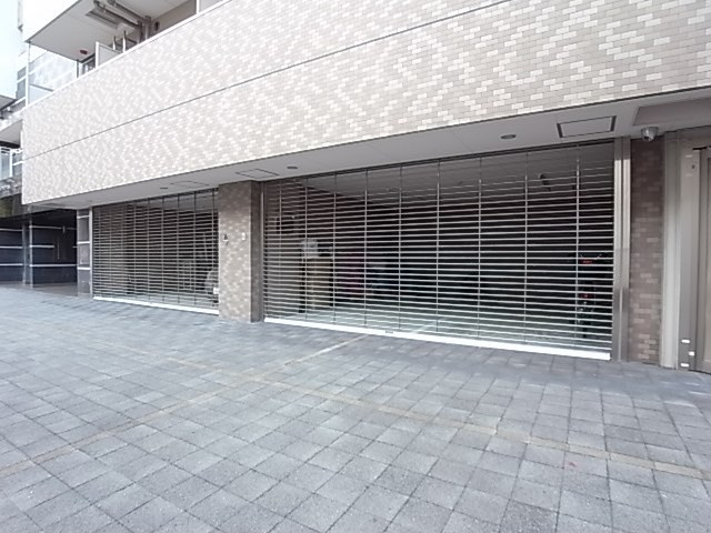 エスティライフ三宮東の外観
